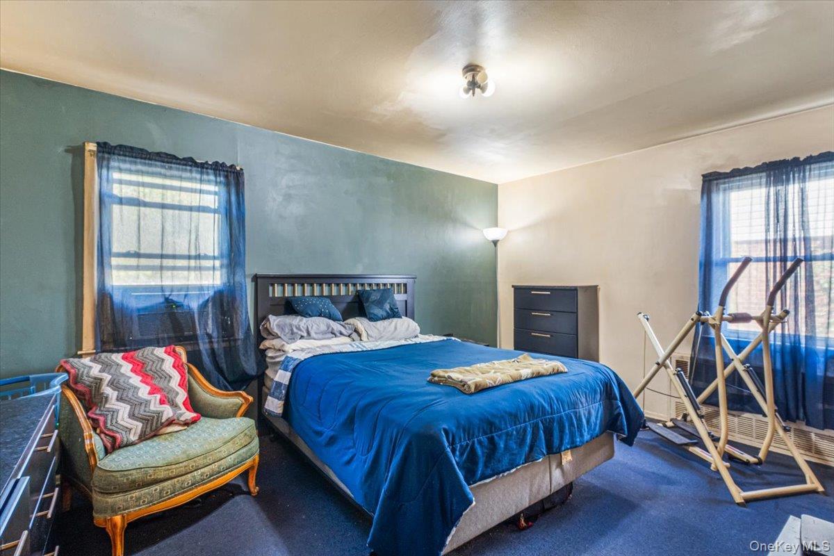 Single Family Braddock Avenue  Queens, NY 11427, MLS-1051088-23