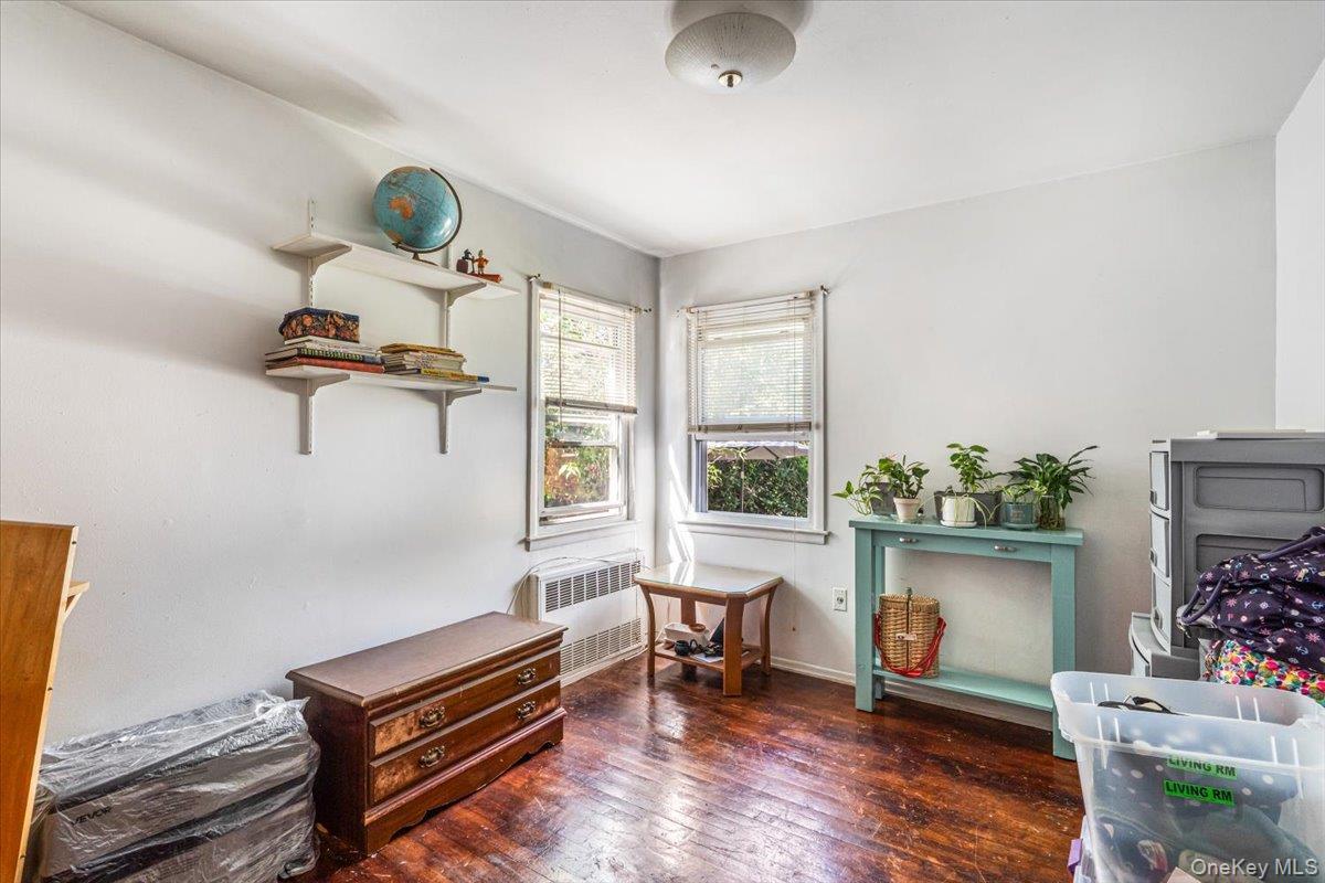 Single Family Braddock Avenue  Queens, NY 11427, MLS-1051088-31