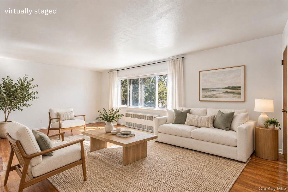 Single Family Braddock Avenue  Queens, NY 11427, MLS-1051088-4