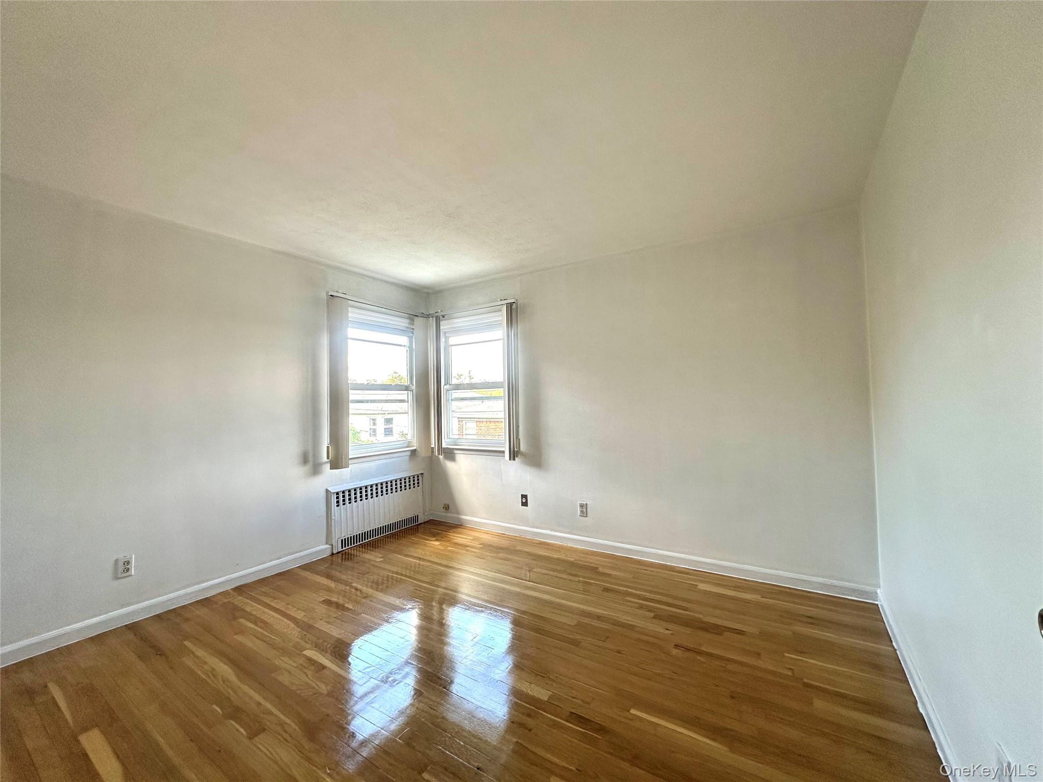 Single Family 229th Street Queens, NY 11364, MLS-1051092-10