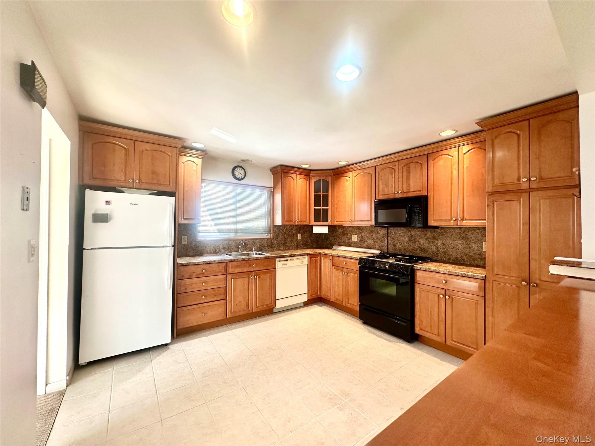 Single Family 229th Street  Queens, NY 11364, MLS-1051092-11