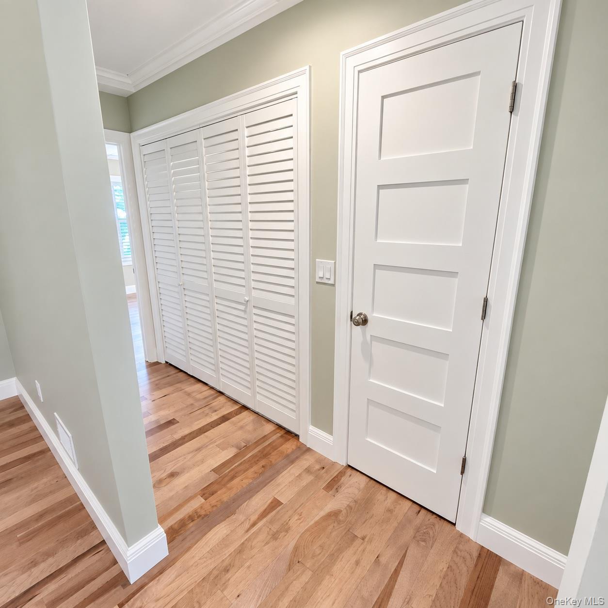 Single Family Lane G Suffolk County, NY 11743, MLS-1051108-11