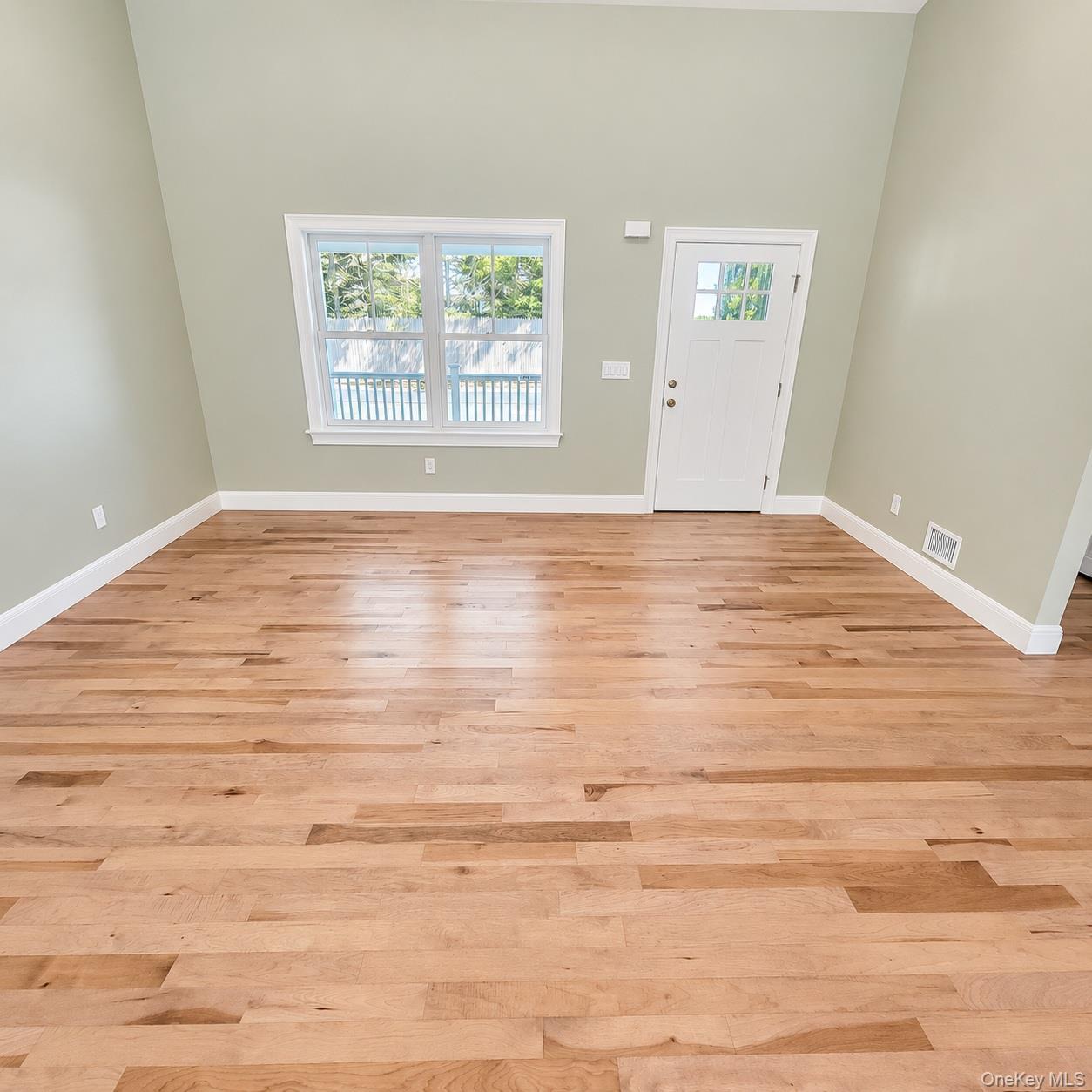 Single Family Lane G Suffolk County, NY 11743, MLS-1051108-7