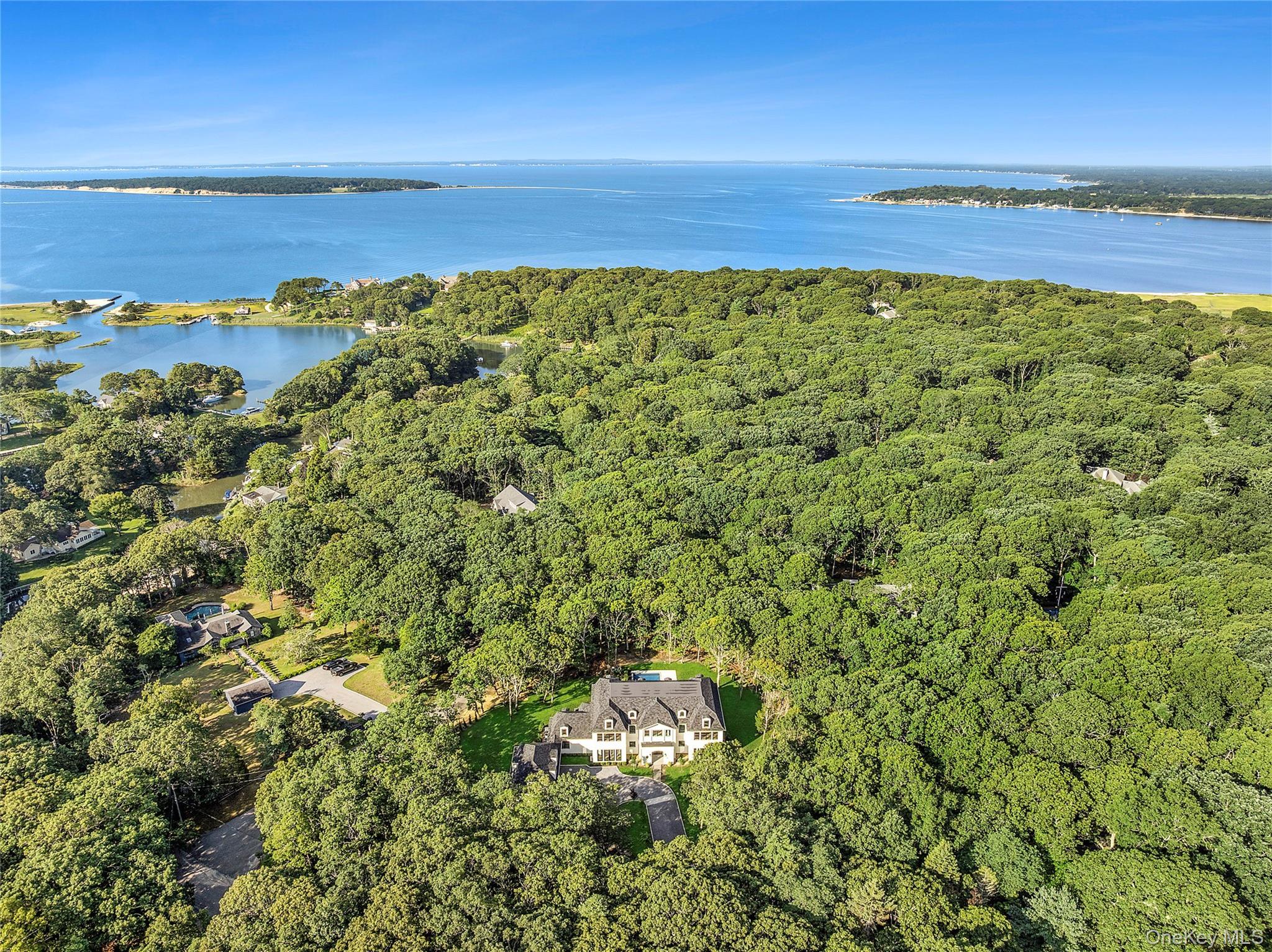 Single Family Wunneweta Road  Suffolk County, NY 11935, MLS-1051114-26