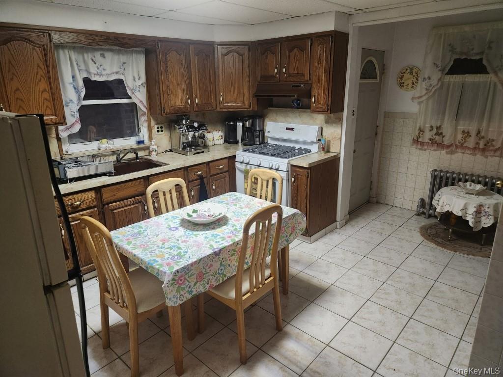 Single Family 40th Avenue Queens, NY 11361, MLS-1051119-23