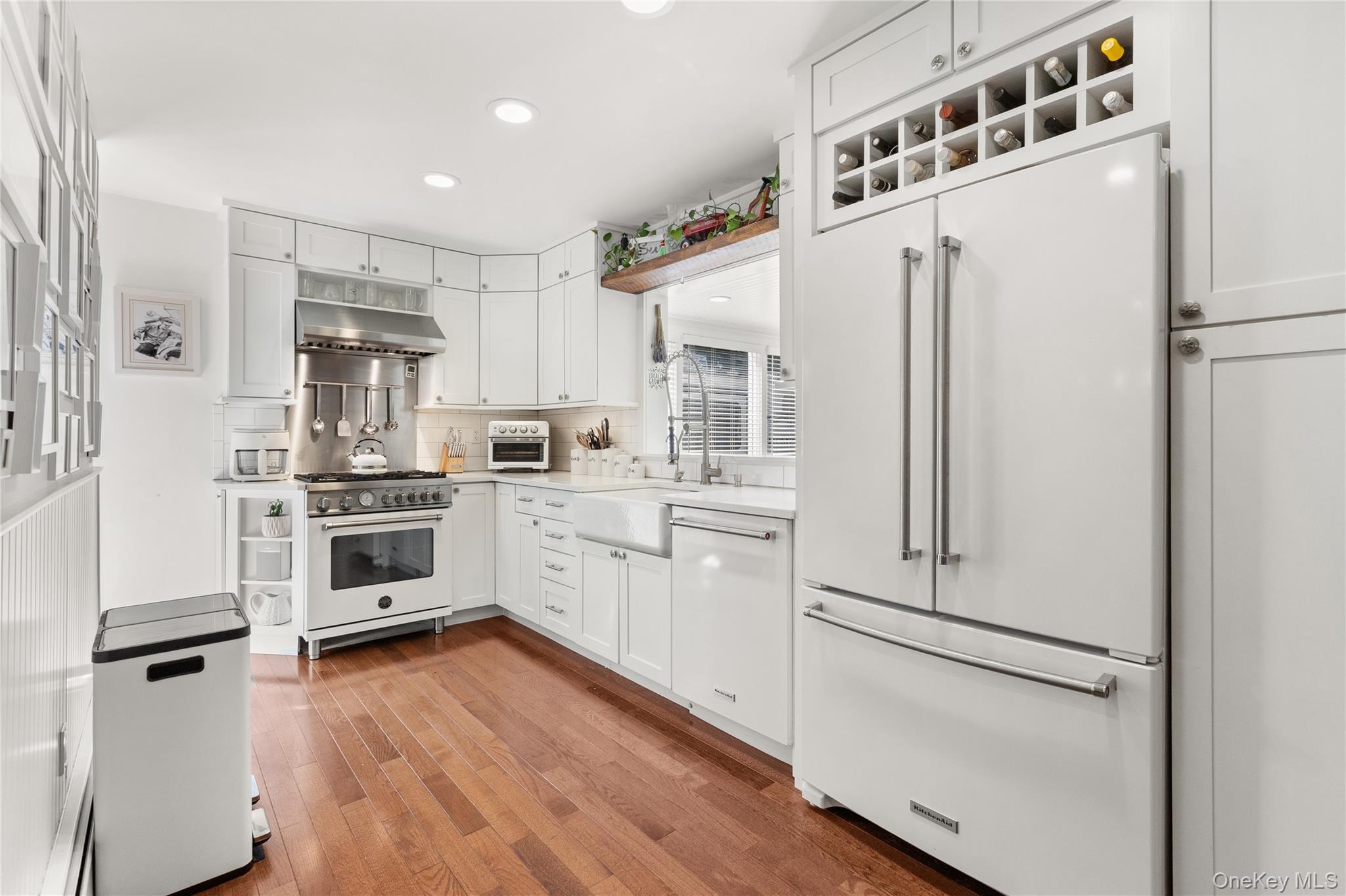 Single Family Smith Avenue Suffolk County, NY 11751, MLS-1051127-7