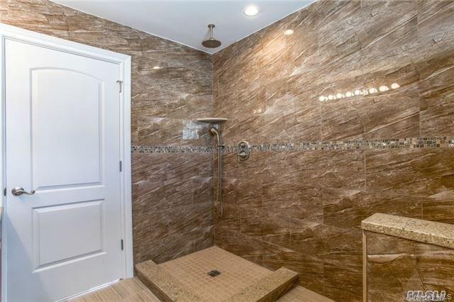 Single Family Royal Avenue Nassau County, NY 11501, MLS-1051130-12