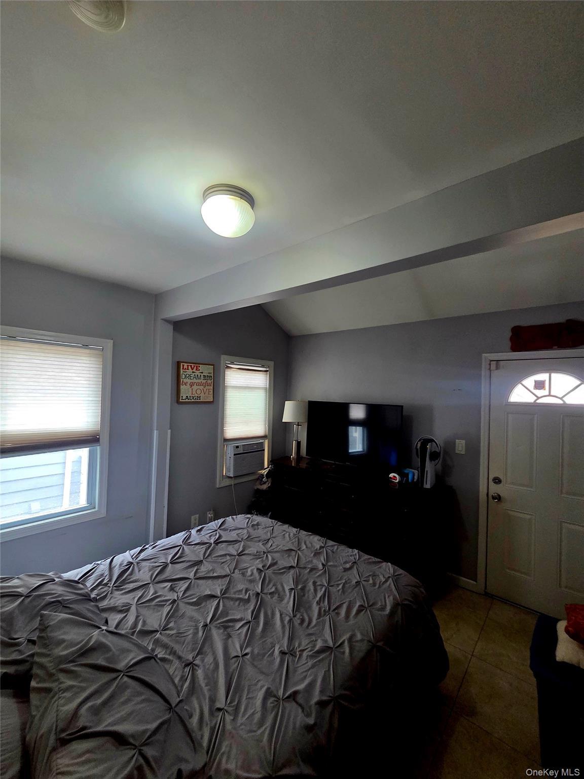 Single Family 157th Avenue Queens, NY 11414, MLS-1051144-15