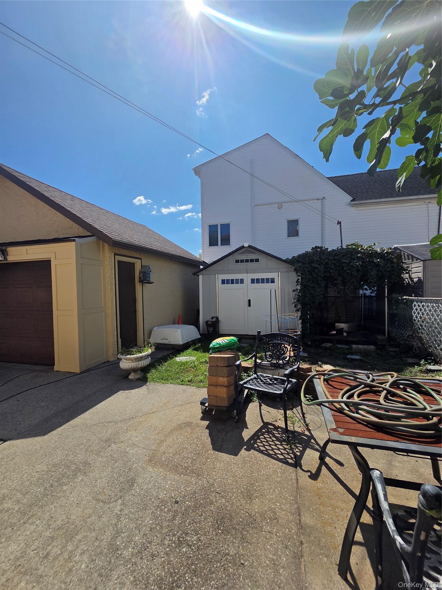 Single Family 157th Avenue Queens, NY 11414, MLS-1051144-22