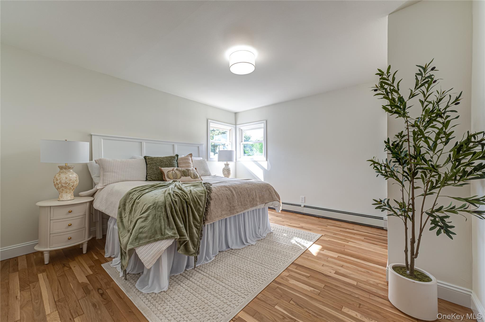 Single Family Evy Court Suffolk County, NY 11782, MLS-1051145-13