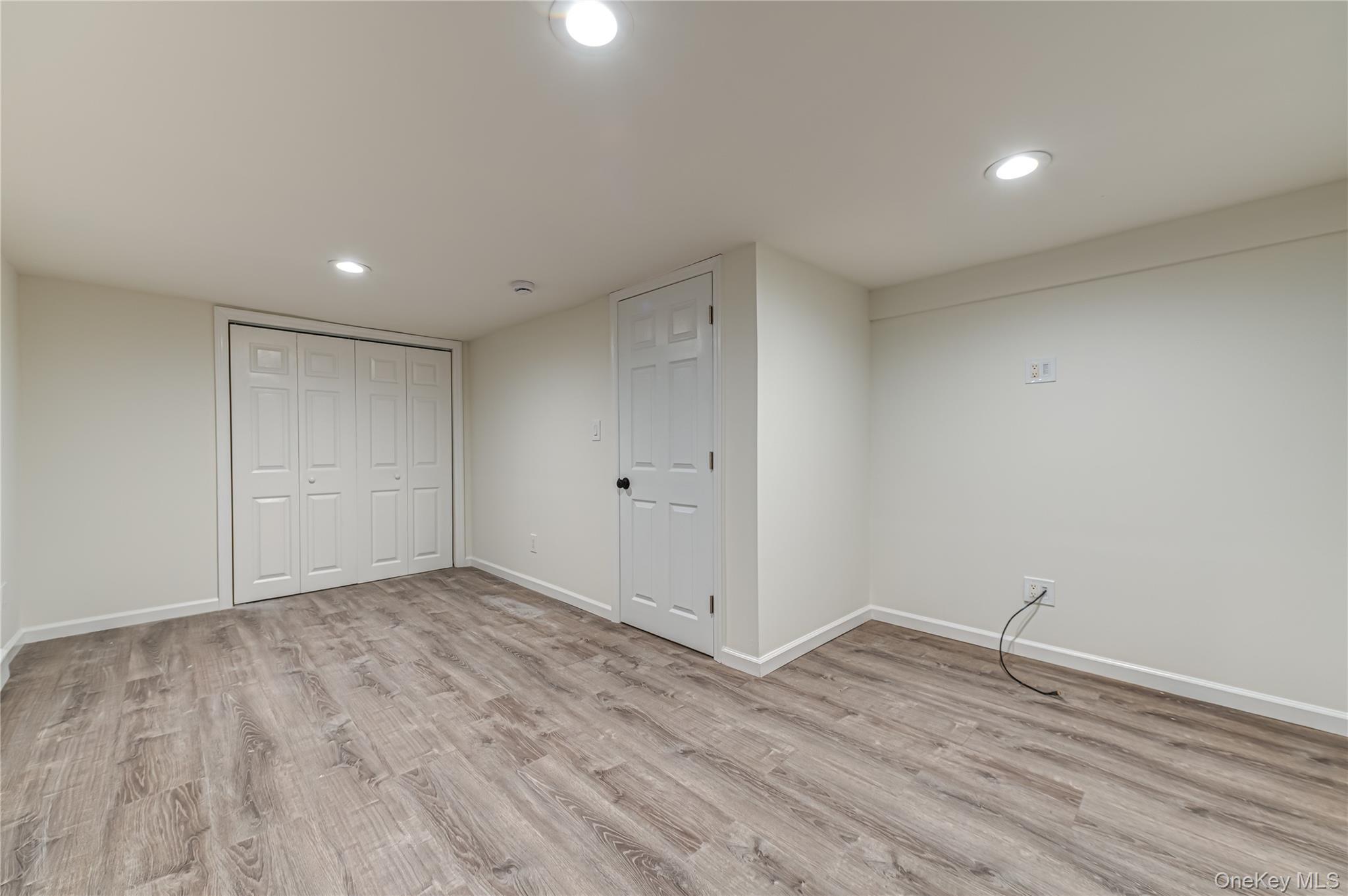 Single Family Evy Court Suffolk County, NY 11782, MLS-1051145-21