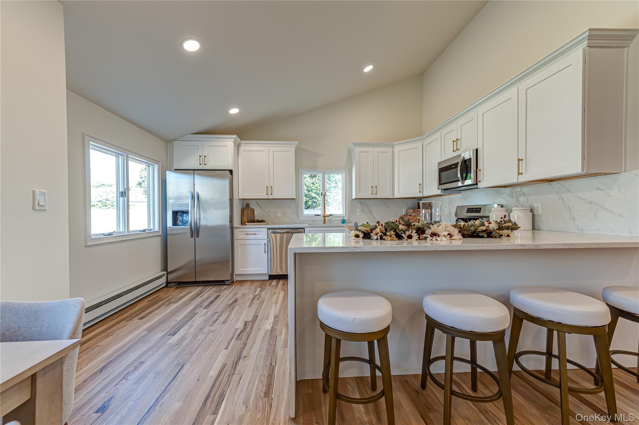Single Family Evy Court Suffolk County, NY 11782, MLS-1051145-8