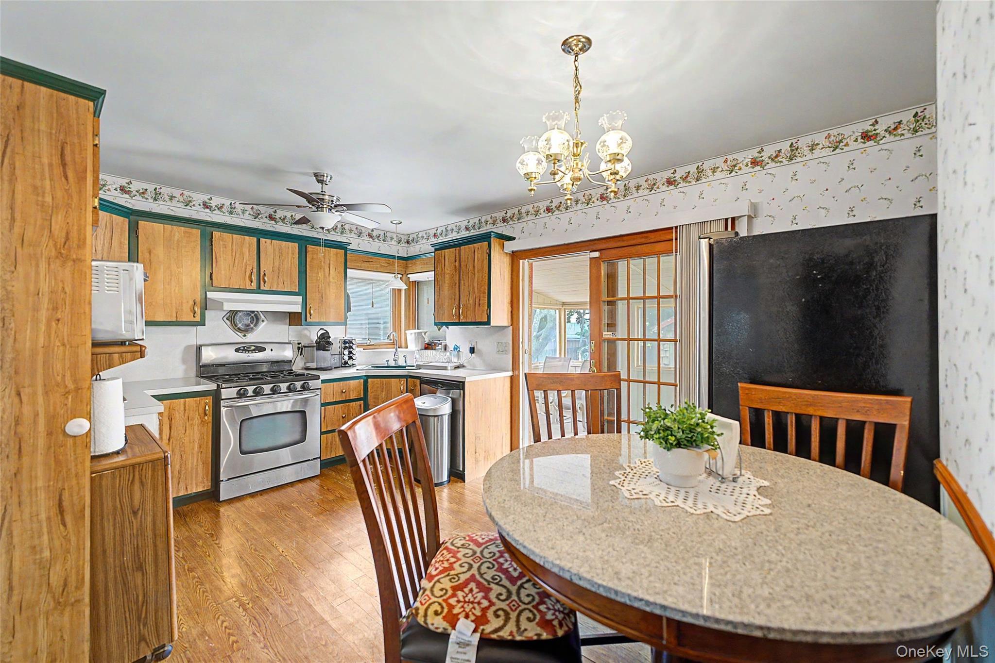 Single Family 62nd Street Queens, NY 11379, MLS-1051148-8