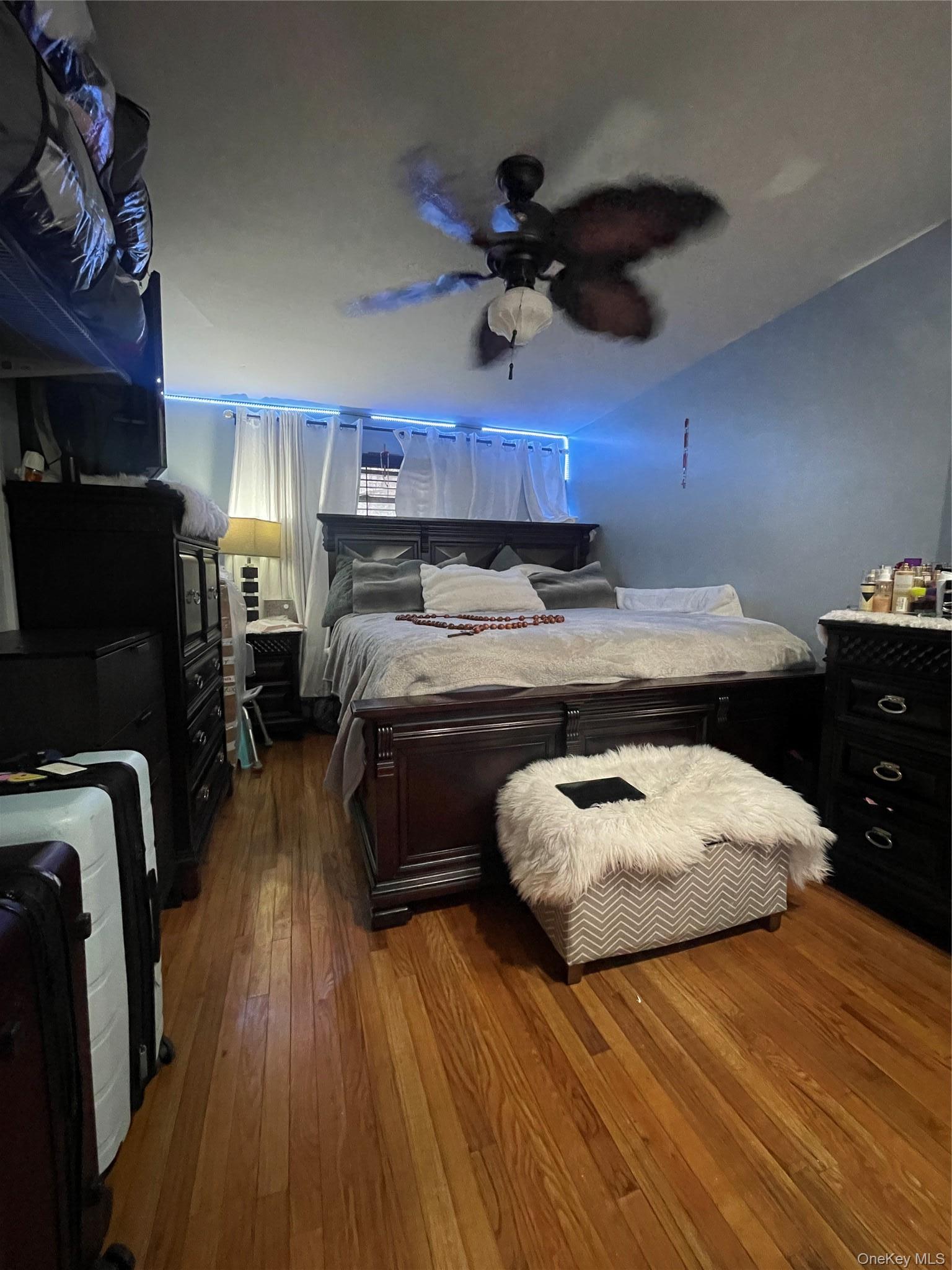 Single Family Kingsbridge Terrace  Bronx, NY 10463, MLS-1051162-21