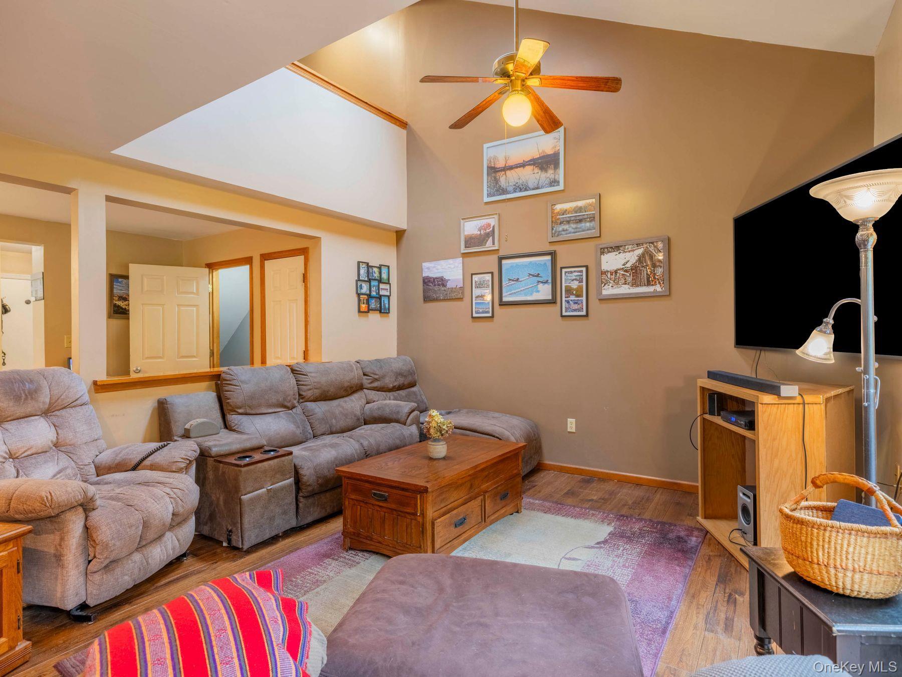Single Family Rondout Harbor  Ulster County, NY 12466, MLS-1051170-12