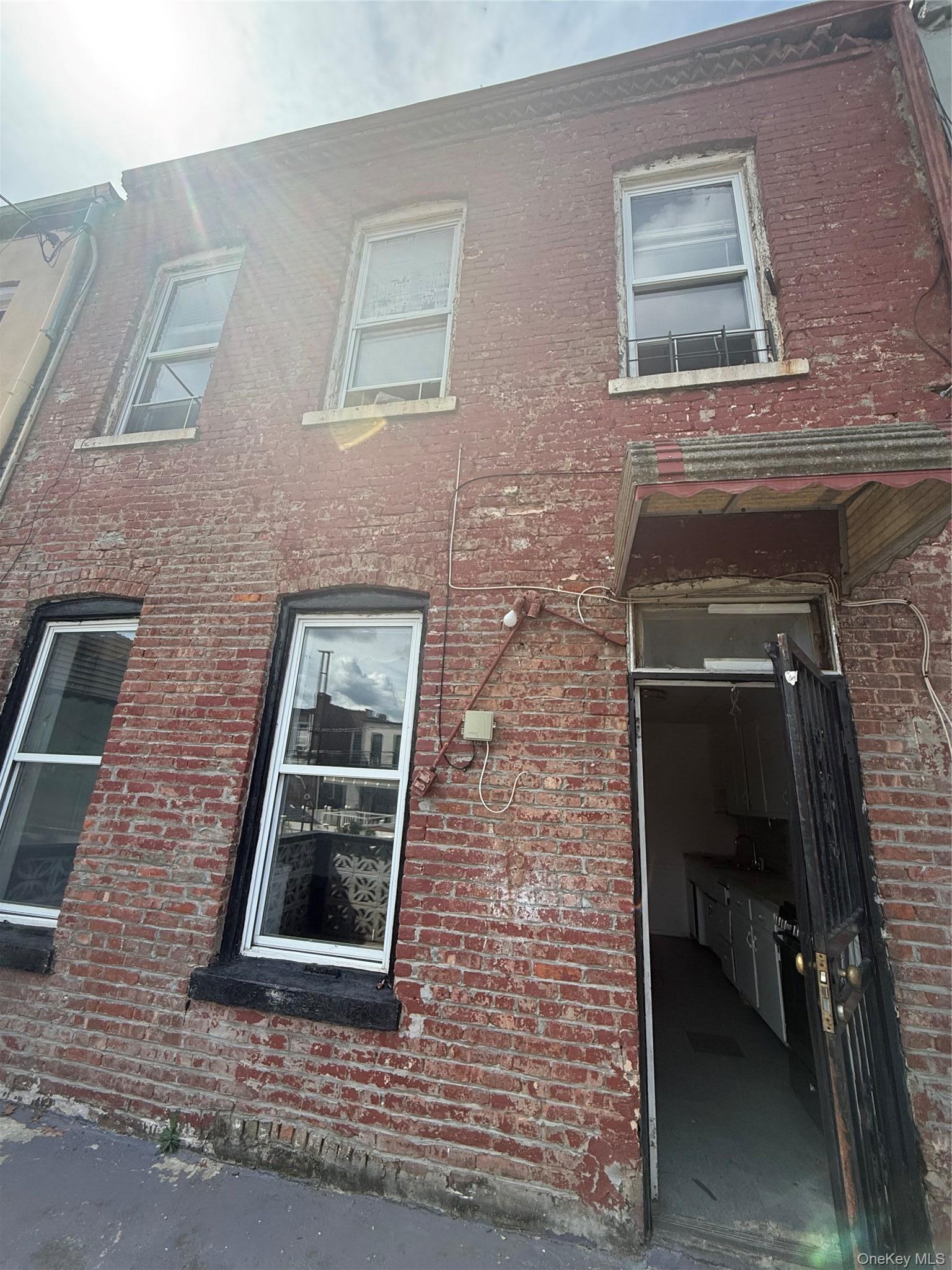 Single Family Grant Avenue Brooklyn, NY 11208, MLS-1051179-2