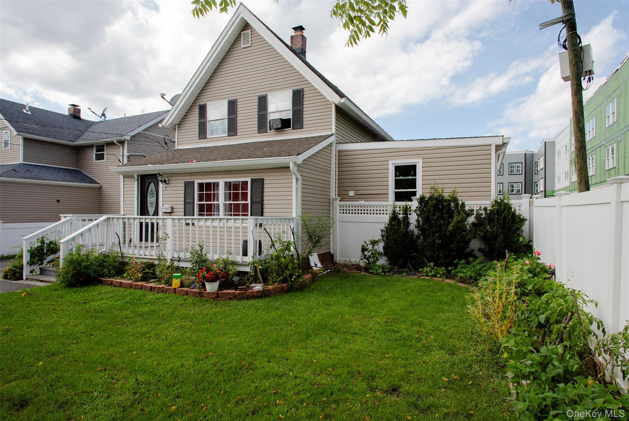 Single Family Brightside Avenue  Suffolk County, NY 11722, MLS-1051183-2