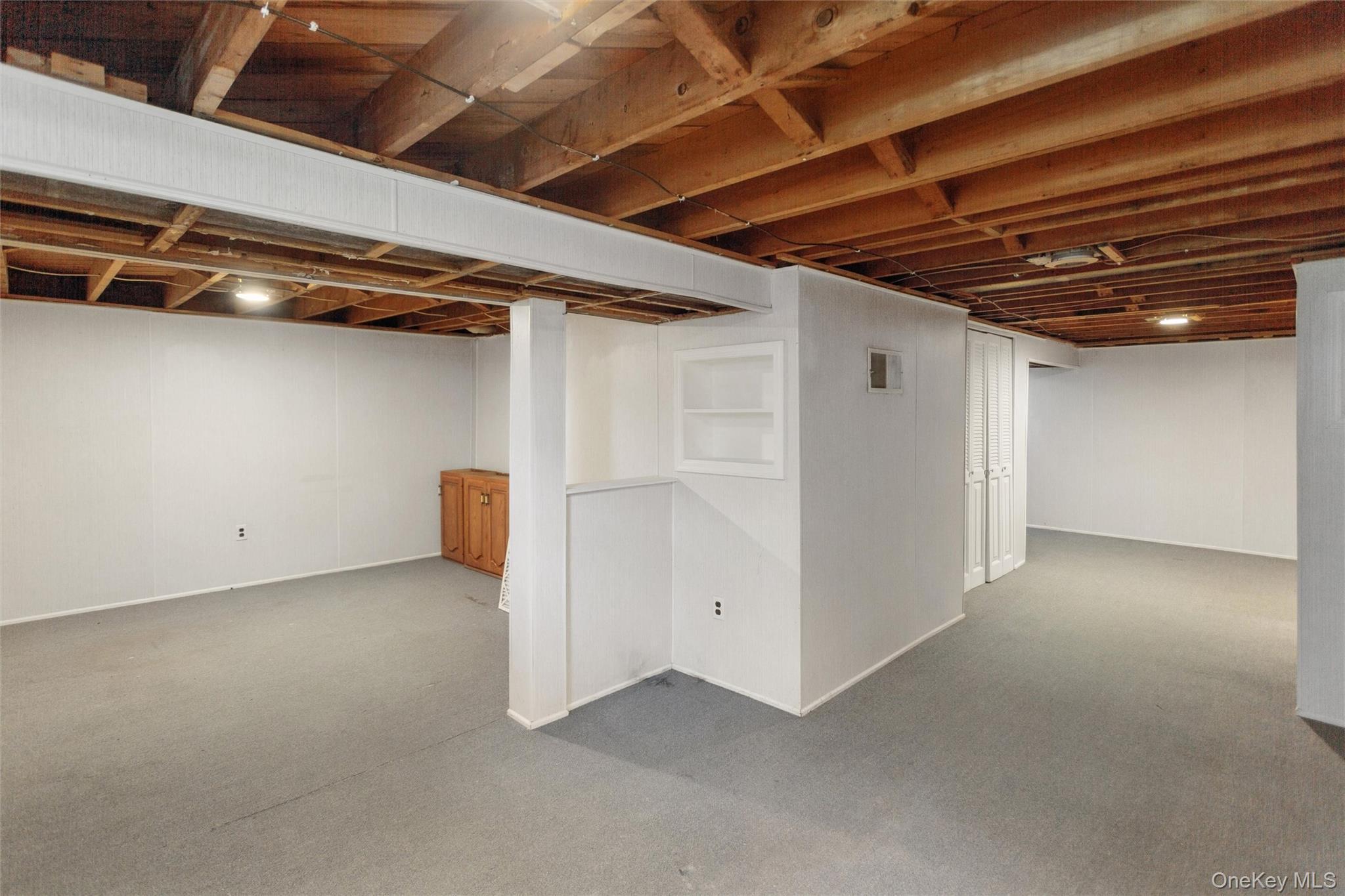Single Family Old Country Road  Suffolk County, NY 11729, MLS-1051185-29