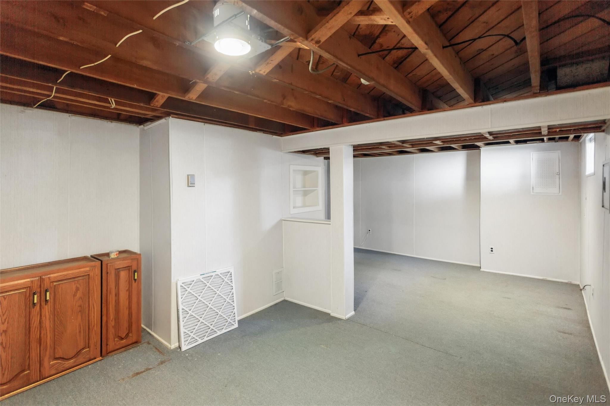 Single Family Old Country Road  Suffolk County, NY 11729, MLS-1051185-31