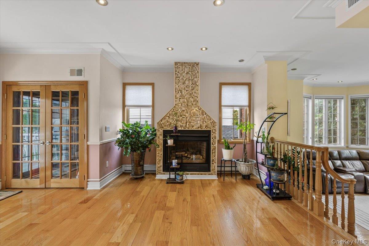 Single Family Amboy Road Staten Island, NY 10312, MLS-1051187-9