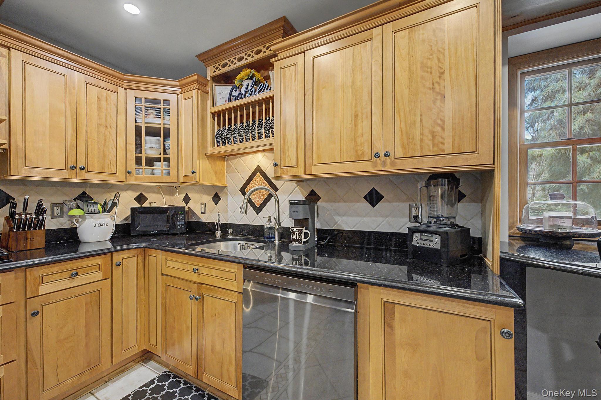Single Family Winnecomac Circle Suffolk County, NY 11754, MLS-1051191-13