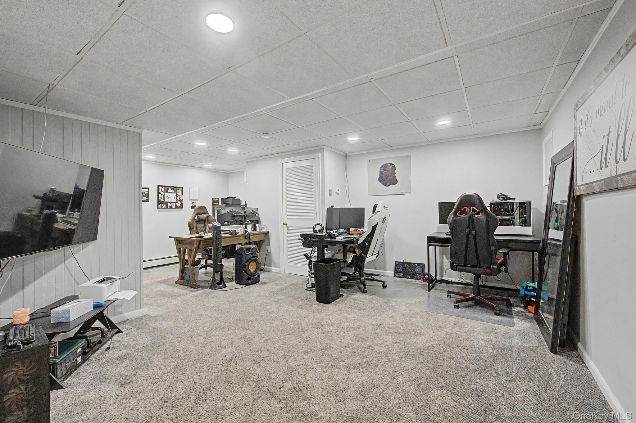 Single Family Winnecomac Circle Suffolk County, NY 11754, MLS-1051191-37