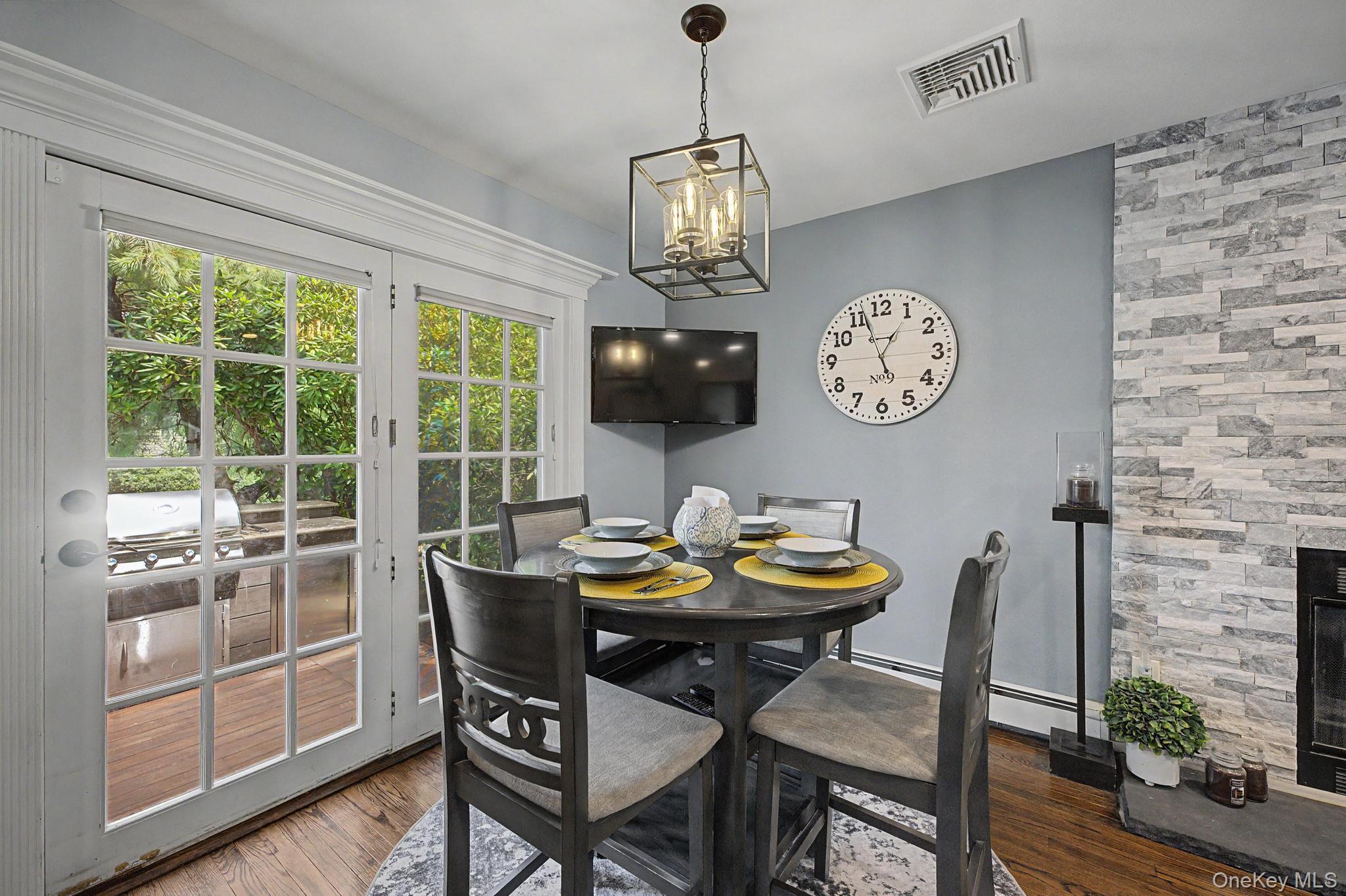 Single Family Winnecomac Circle Suffolk County, NY 11754, MLS-1051191-9