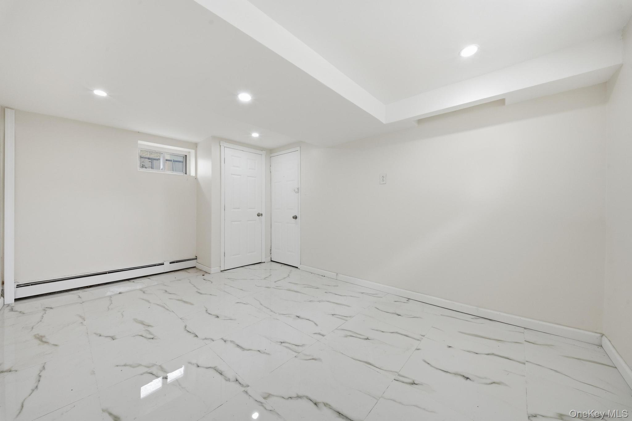 Single Family 113th Avenue Queens, NY 11429, MLS-1051202-17
