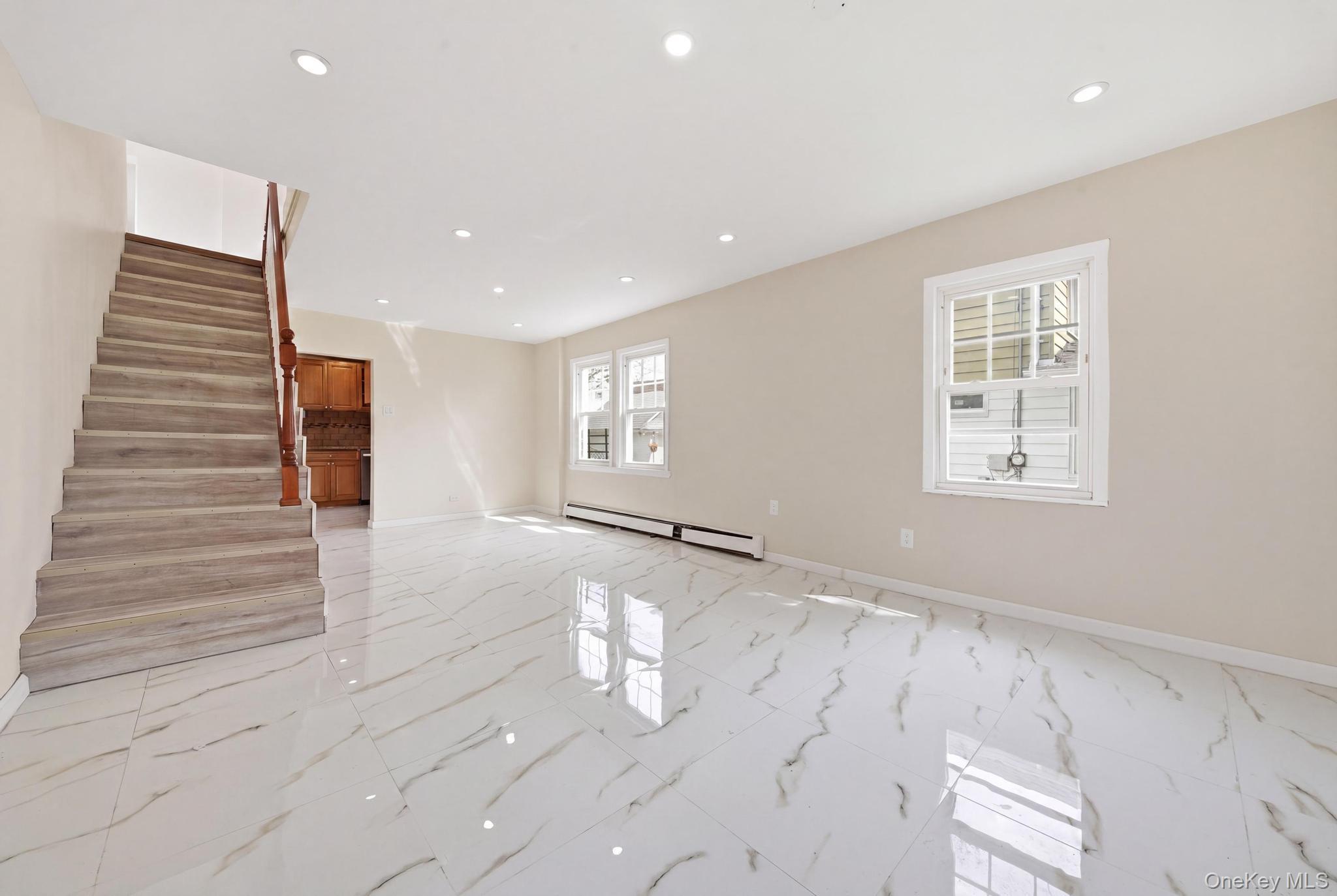 Single Family 113th Avenue Queens, NY 11429, MLS-1051202-2