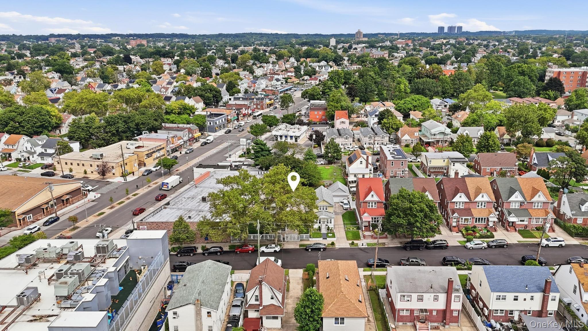 Single Family 113th Avenue Queens, NY 11429, MLS-1051202-25