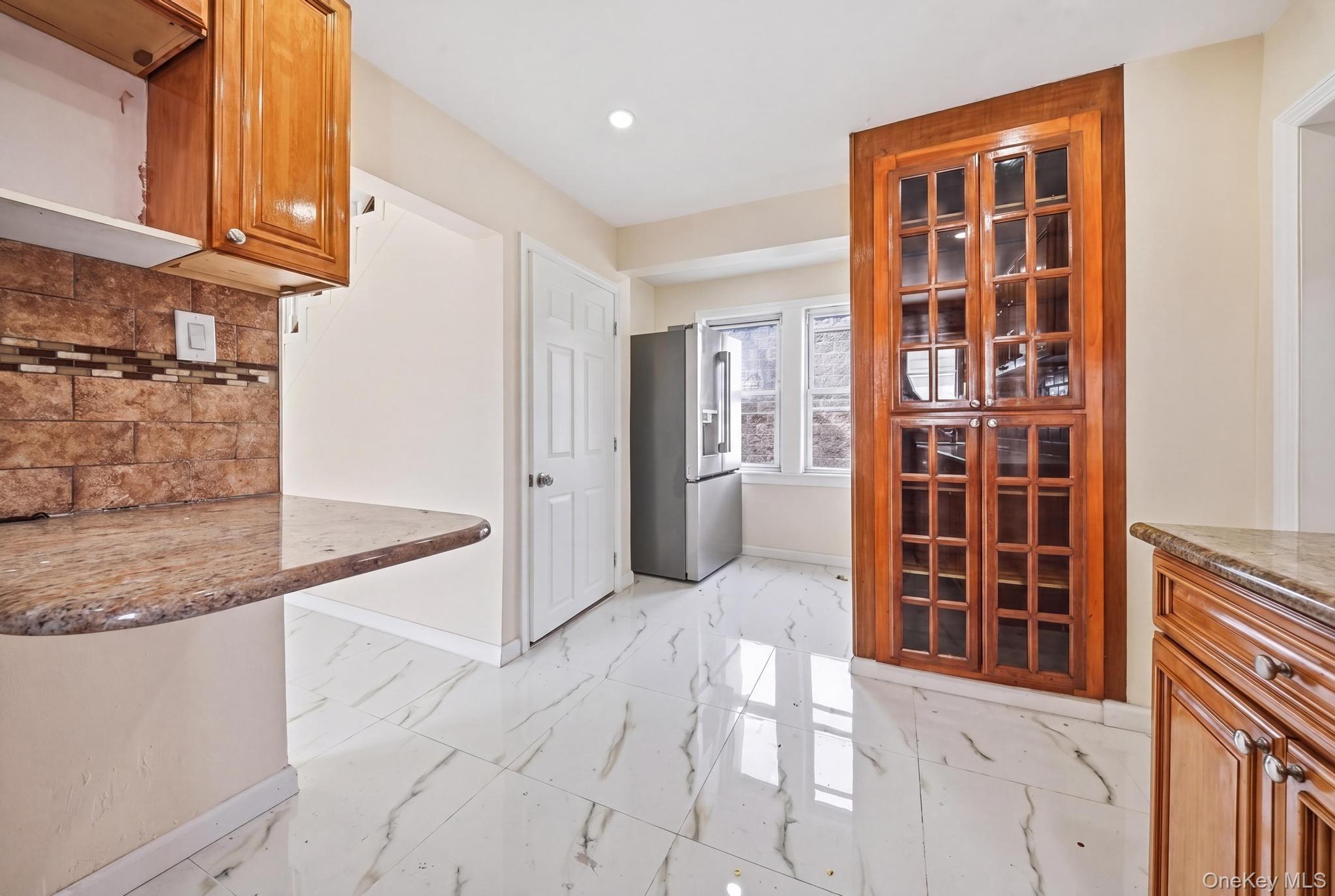 Single Family 113th Avenue Queens, NY 11429, MLS-1051202-7