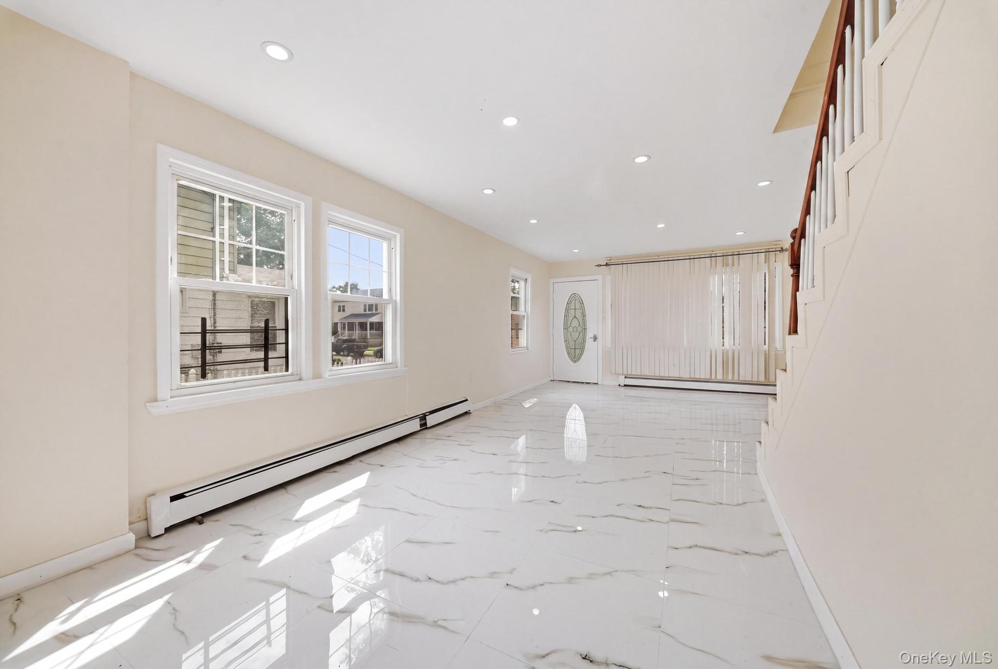 Single Family 113th Avenue Queens, NY 11429, MLS-1051202-9