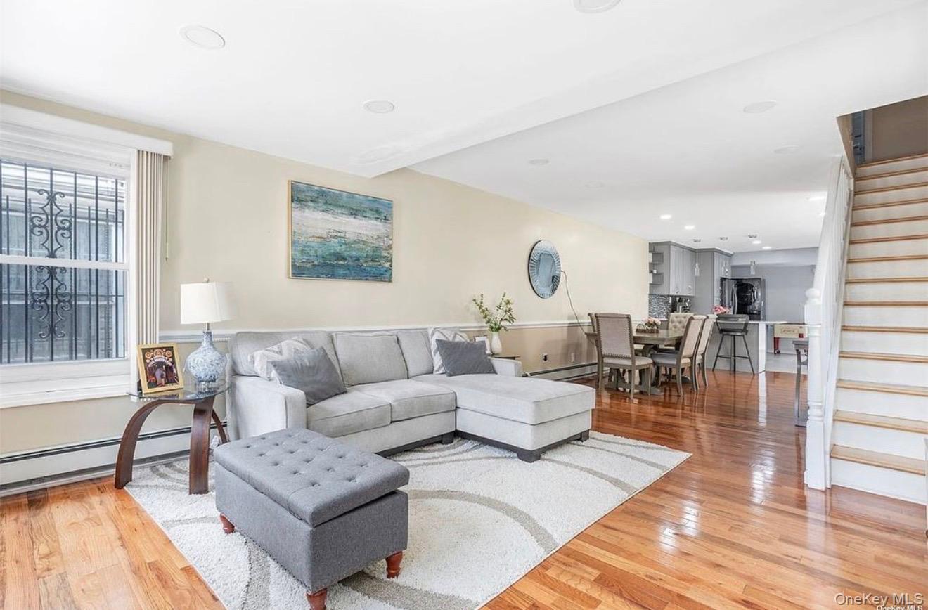Single Family 201st Street Queens, NY 11423, MLS-1051212-2