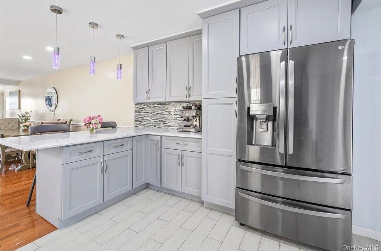Single Family 201st Street Queens, NY 11423, MLS-1051212-20