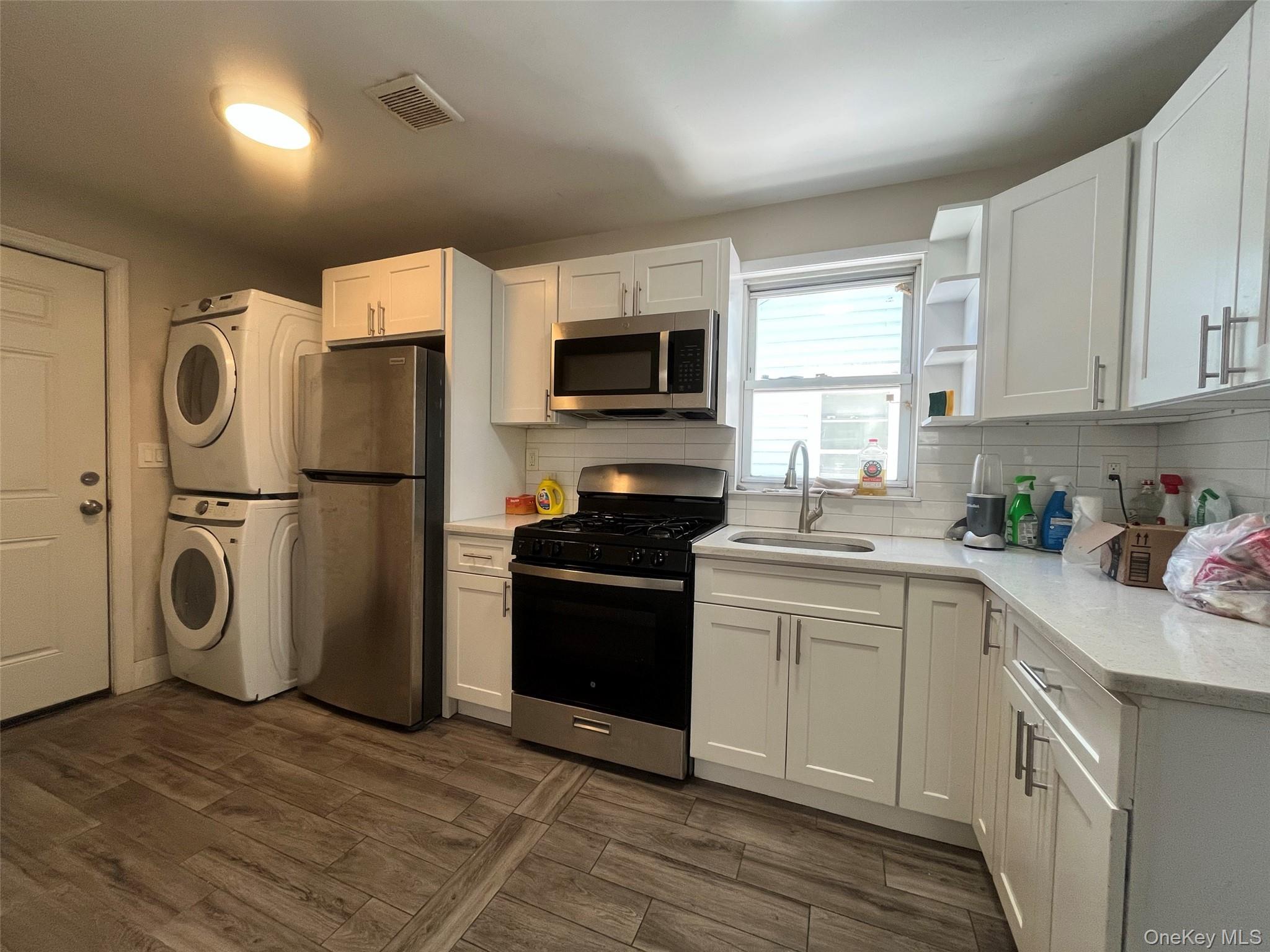 Single Family 77th Avenue Queens, NY 11366, MLS-1051213-2