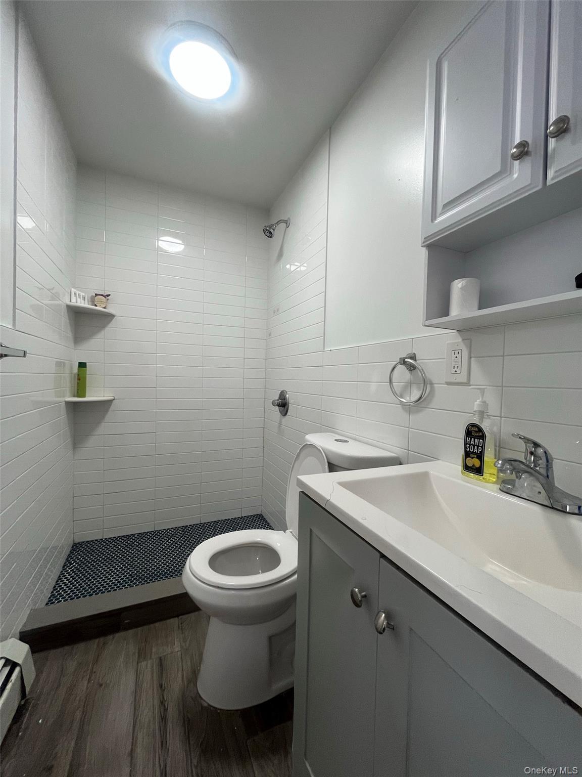 Single Family 77th Avenue Queens, NY 11366, MLS-1051213-6