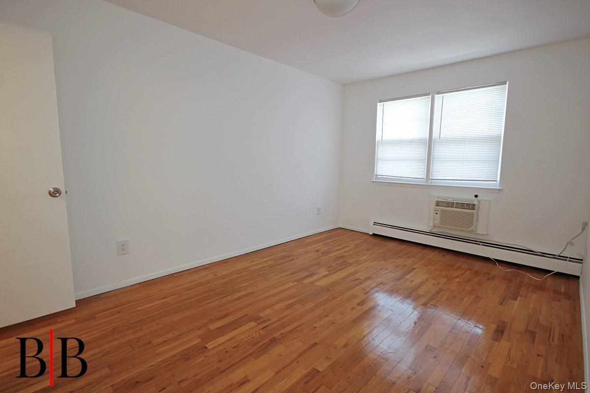 Single Family Bay 46 Street Brooklyn, NY 11214, MLS-1051222-12