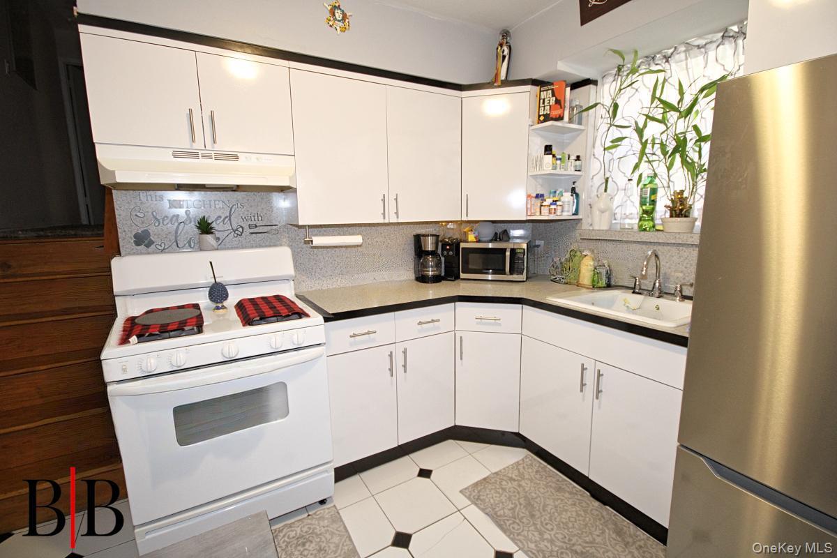 Single Family Bay 46 Street Brooklyn, NY 11214, MLS-1051222-21