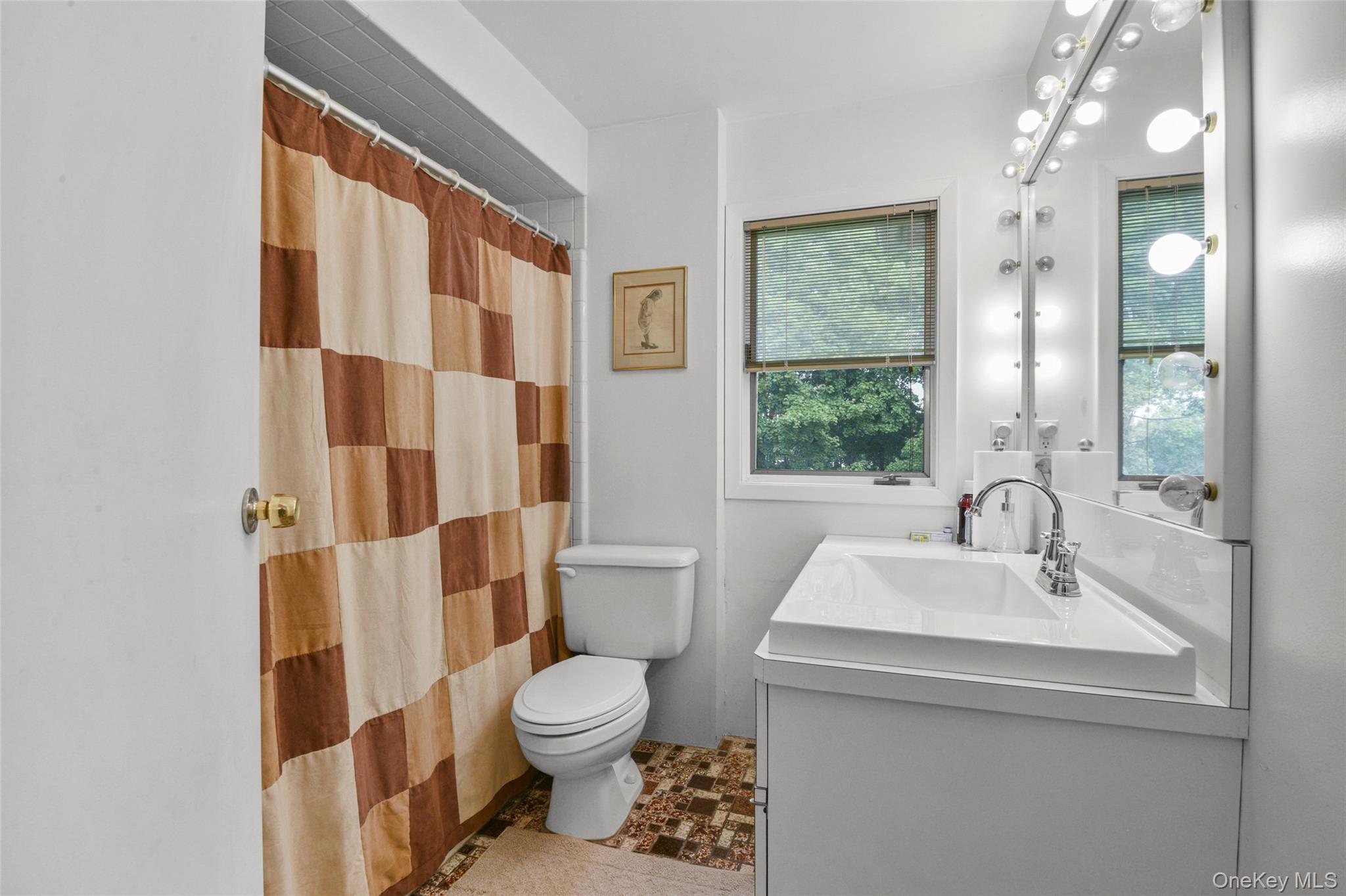 Single Family Ridgeview Avenue  Westchester County, NY 10606, MLS-1051224-28