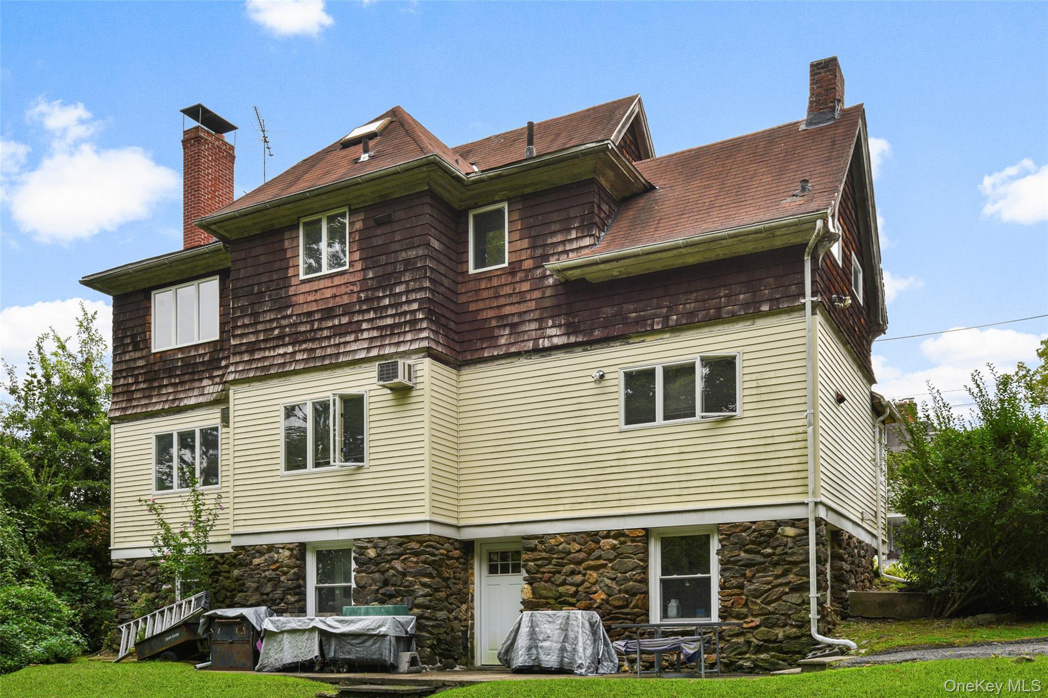 Single Family Ridgeview Avenue  Westchester County, NY 10606, MLS-1051224-32