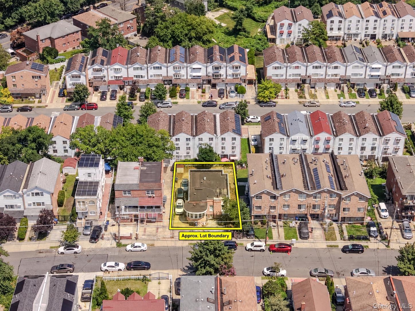 Single Family Palmer Avenue Bronx, NY 10466, MLS-1051260-2