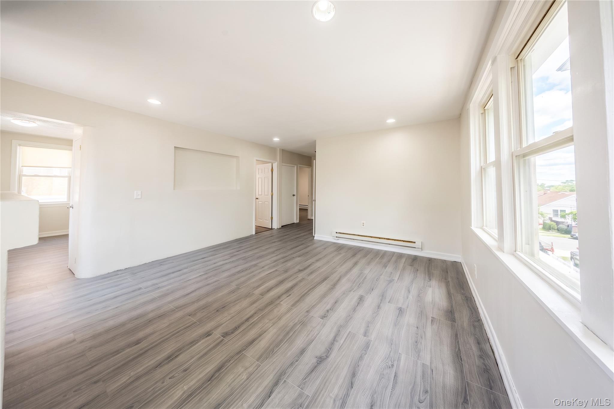 Single Family Palmer Avenue Bronx, NY 10466, MLS-1051260-23