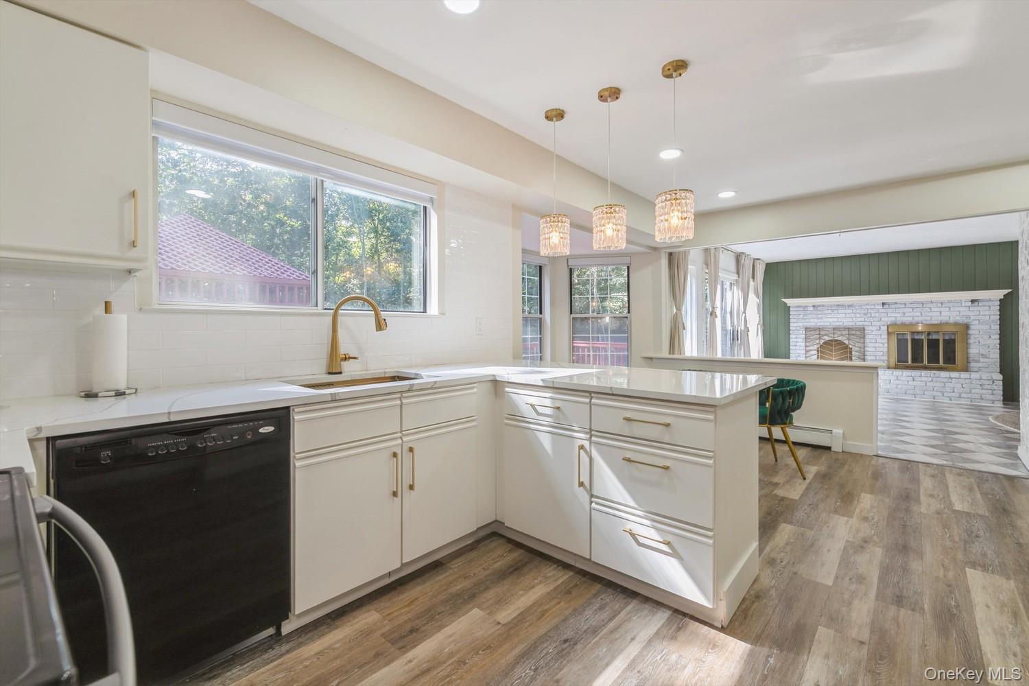 Single Family Kastal Drive Suffolk County, NY 11961, MLS-1051266-16
