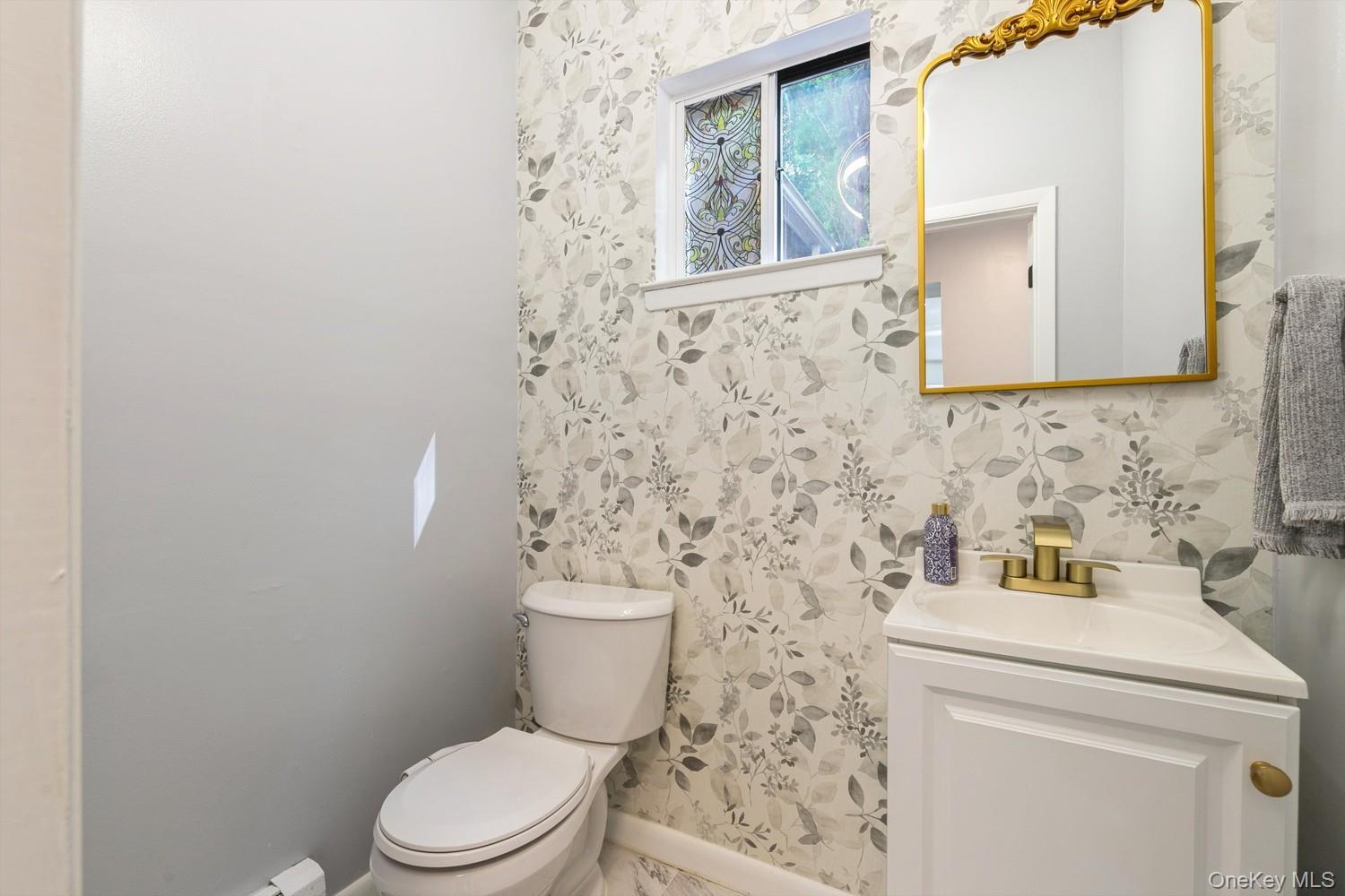 Single Family Kastal Drive Suffolk County, NY 11961, MLS-1051266-17