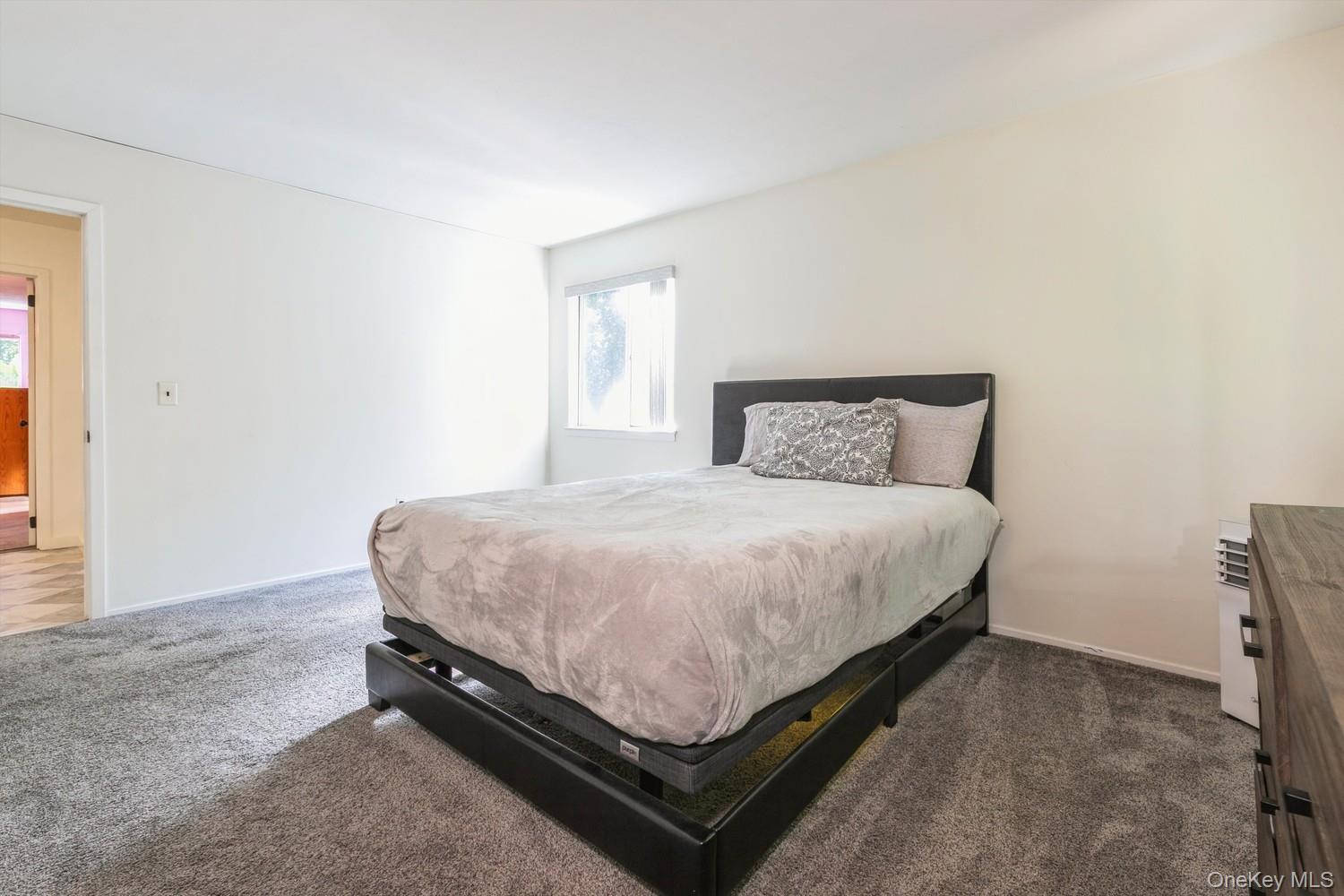 Single Family Kastal Drive Suffolk County, NY 11961, MLS-1051266-26