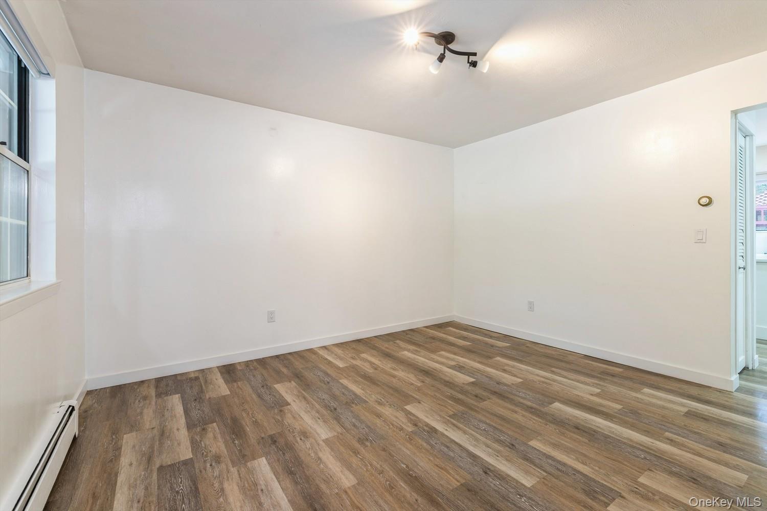 Single Family Kastal Drive Suffolk County, NY 11961, MLS-1051266-31