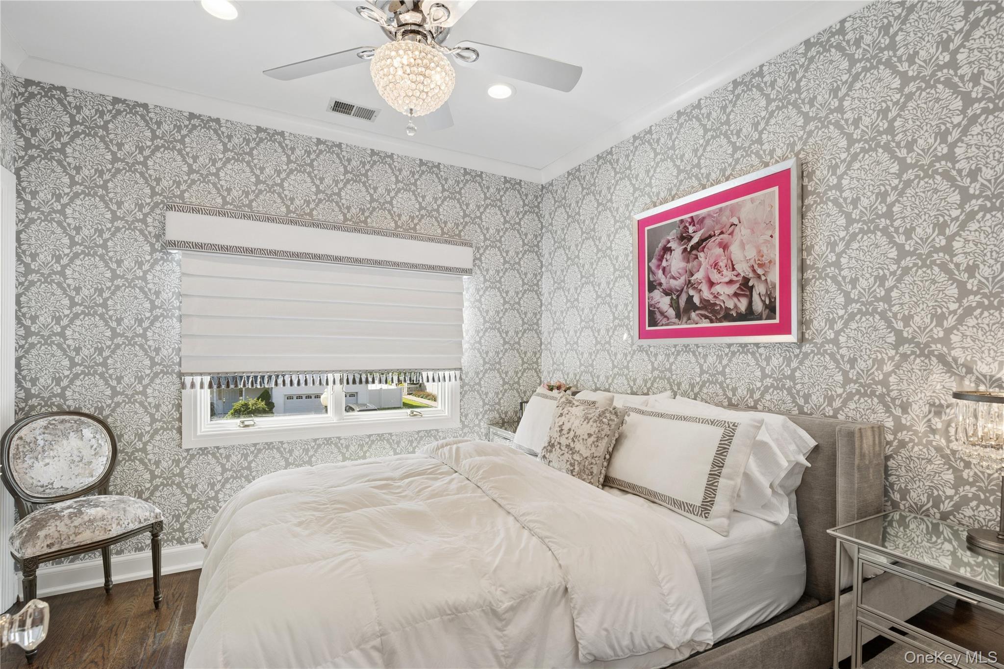 Single Family Esmond Avenue Suffolk County, NY 11747, MLS-1051306-20