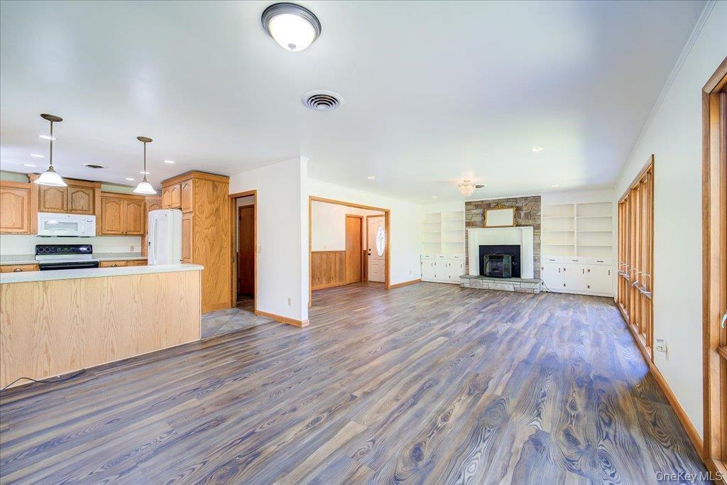 Single Family Mcintosh Drive Dutchess County, NY 12603, MLS-1051308-10