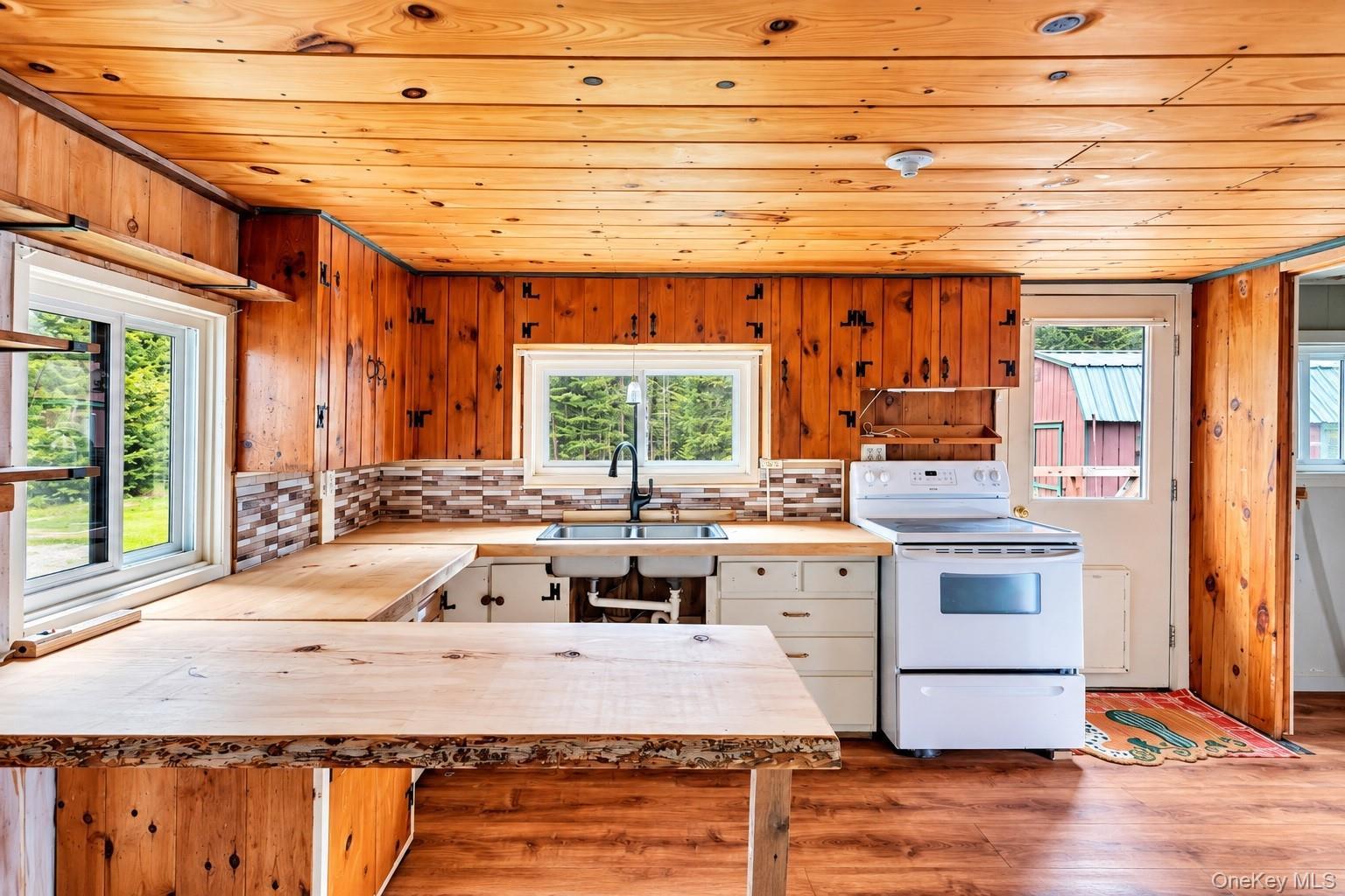 Single Family Shaw Hill Road Warren County, NY 12808, MLS-1051330-10