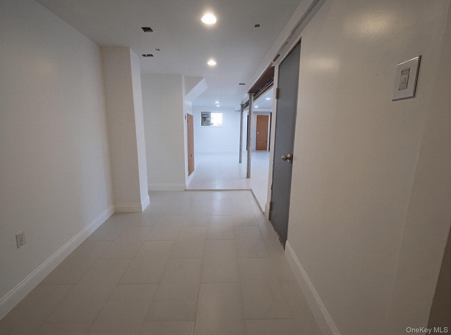 Single Family 233rd Street Queens, NY 11422, MLS-1051341-14